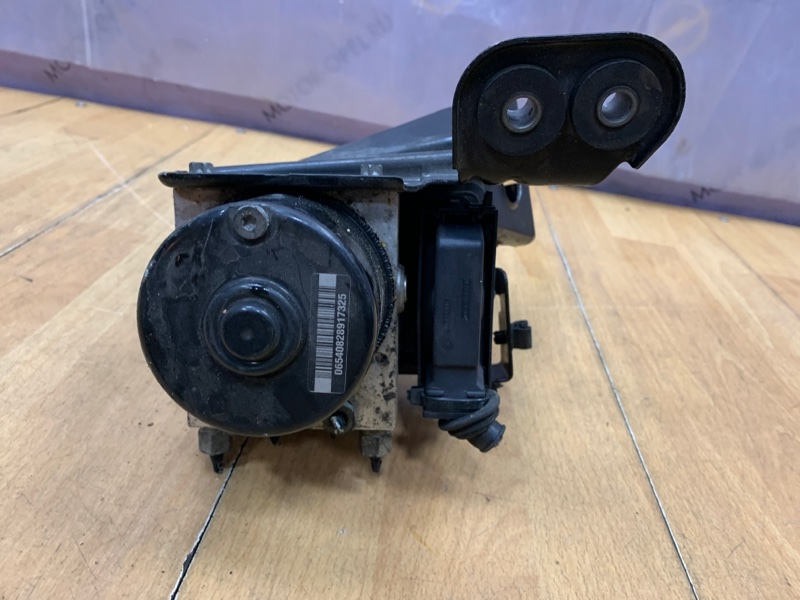Блок abs Opel Astra J 2010-2017 A13DTE