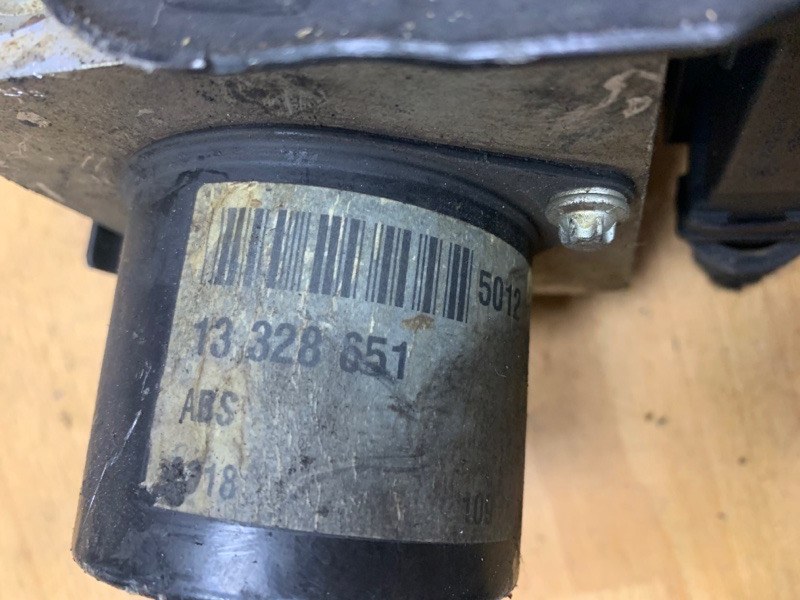 Блок abs Opel Insignia 2008-2017 A20DTH