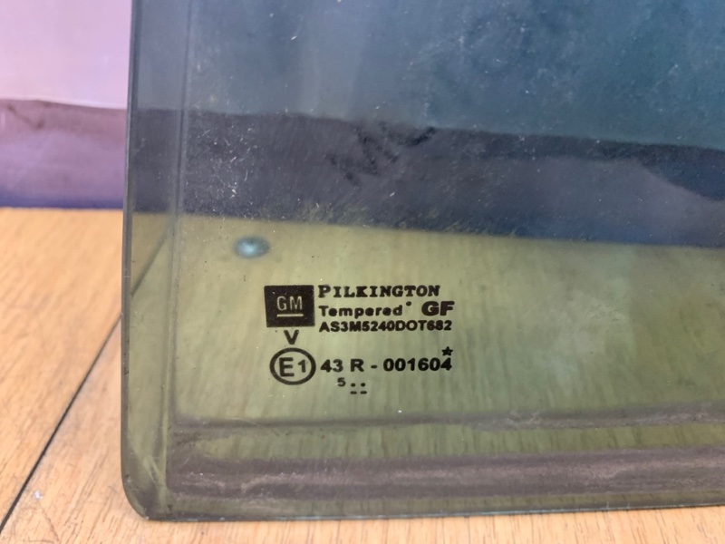 Стекло Opel Vectra C 2005 хетчбэк 5-ти дв. Задн. Лев.