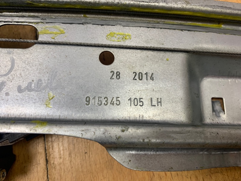 Стеклоподъемник Opel Astra J 2010 хетчбэк 5-ти дв. A16LET Задн. Лев.