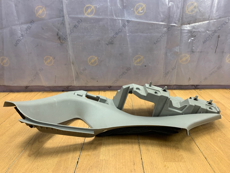 Обшивка стойки Opel Astra J 2010 хетчбэк 5-ти дв. A16LET Задн. Лев.