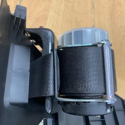 Ремень безопасности Opel Astra J 2010 хетчбэк 5-ти дв. A16LET Задн. Лев. - изображение 2