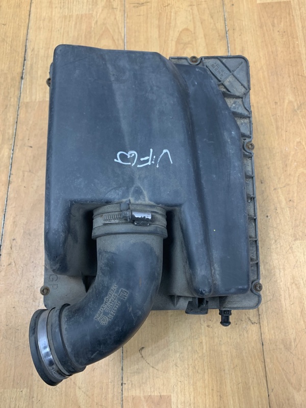 Корпус воздушного фильтра Opel Astra H 2006 Z16XER