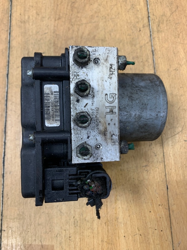 Блок abs Opel Corsa C Z13DT