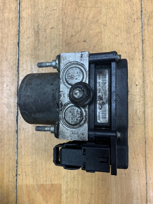 Блок abs Opel Corsa C Z13DT