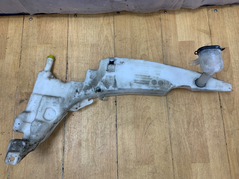 Бачок омывателя Ford Focus 1