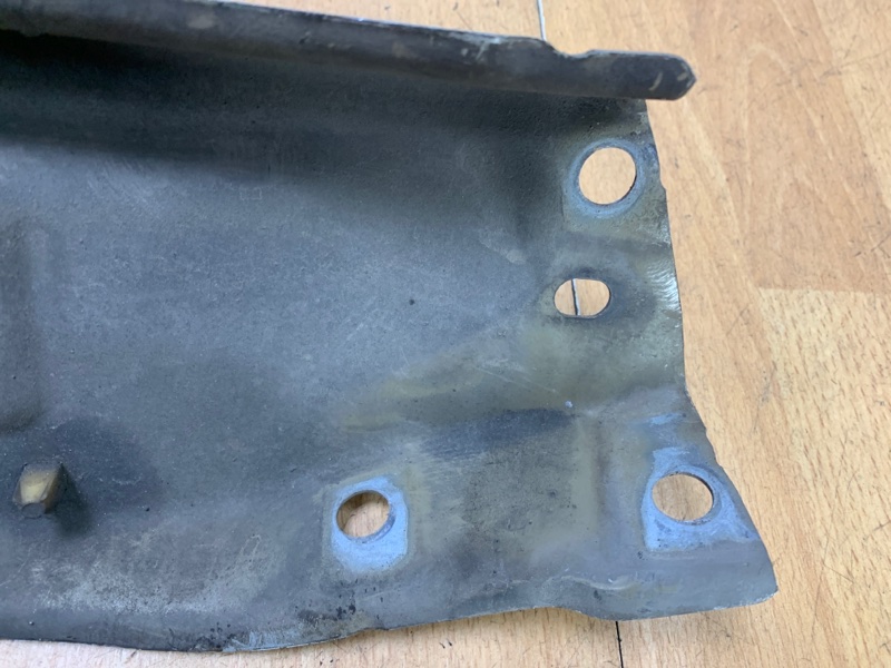 Панель замка капота Opel Zafira B 2005-2012 минивэн