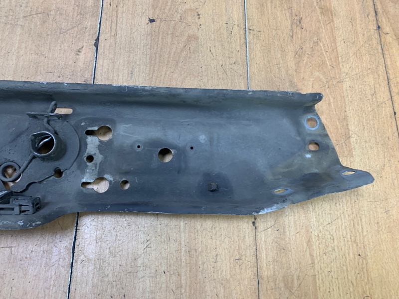 Панель замка капота Opel Zafira B 2005-2012 минивэн