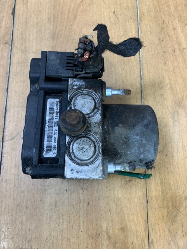 Блок abs Opel Corsa C