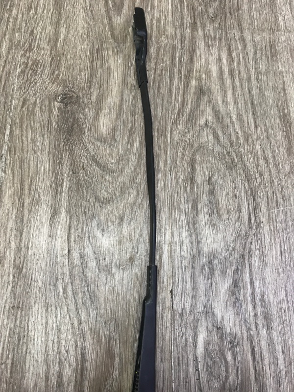 Поводок дворника Opel Meriva B 2010 минивэн Перед. Прав.