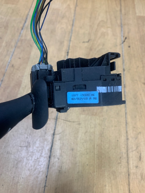 Переключатель поворотов Ford Fiesta 4