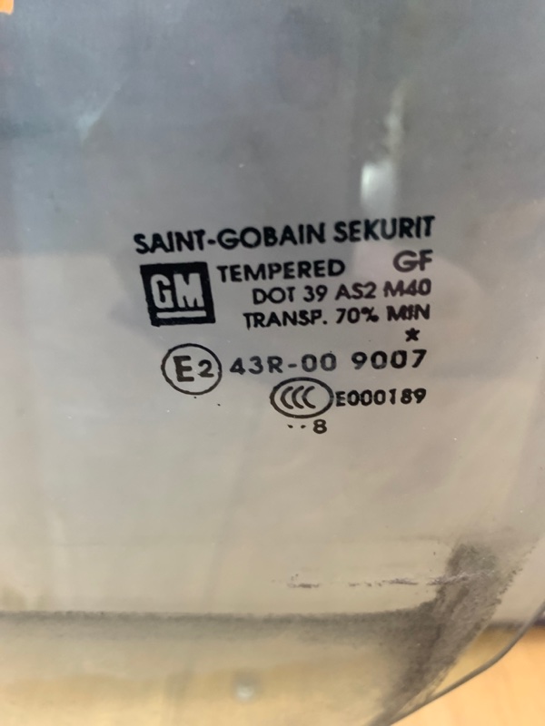 Стекло Opel Corsa D 2008 хетчбэк 3-х дв. Перед. Лев.