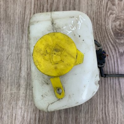 Бачок омывателя Opel Corsa C - изображение 2