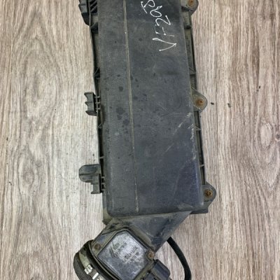 Корпус воздушного фильтра Ford Mondeo QJBB - изображение 1