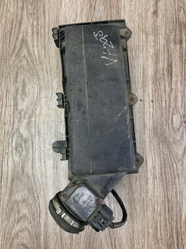 Корпус воздушного фильтра Ford Mondeo QJBB