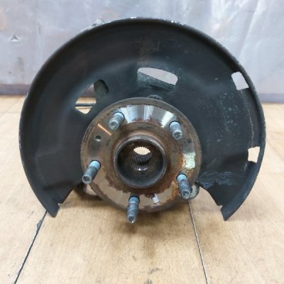 Поворотный кулак Opel Astra J 2010-2017 Перед. Лев. - изображение 1
