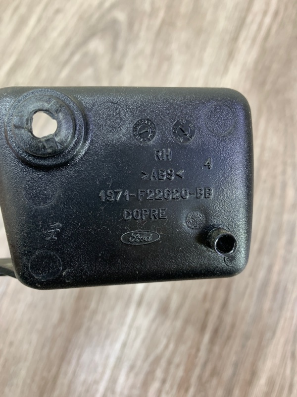 Накладка ручки внутренней Ford Mondeo 2000-2007