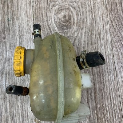 Бачок расширительный Opel Corsa C - изображение 2