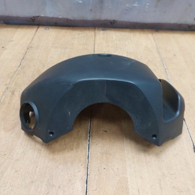 Кожух рулевой колонки Opel Astra H 2006 универсал Z13DTH - изображение 1