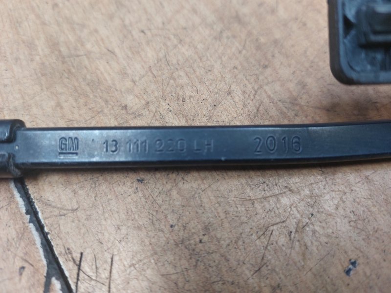 Поводок дворника Opel Astra H 2006 универсал Z13DTH Перед. Прав.
