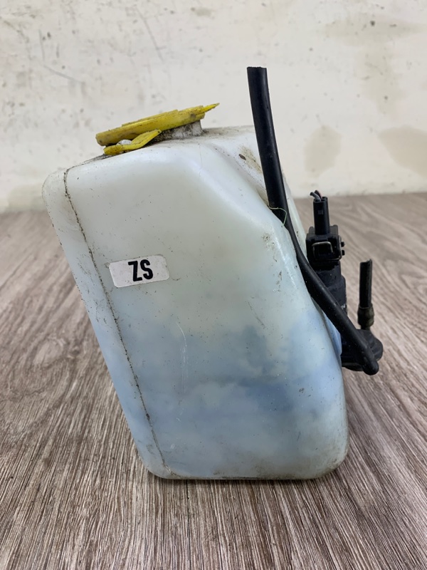Бачок омывателя Opel Corsa C