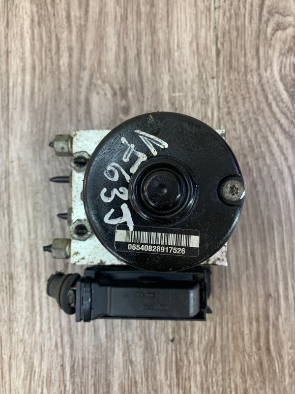 Блок abs Opel Astra J
