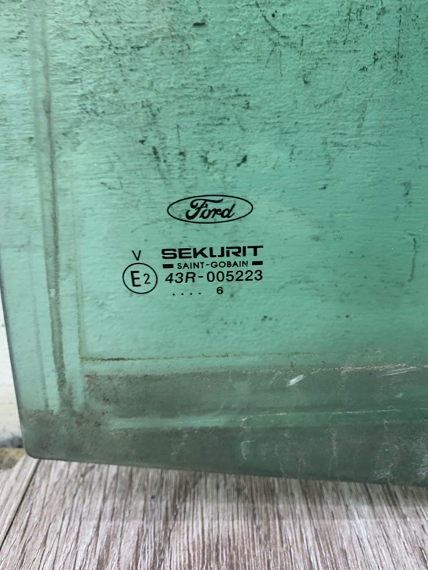 Стекло Ford Mondeo 2006 универсал Задн. Лев.