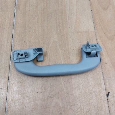 Ручка потолка Opel Zafira B 2006 Z18XER Перед. Лев. - изображение 2