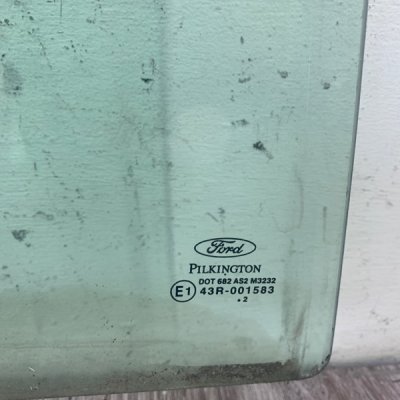Стекло Ford Fiesta 5 2002 хетчбэк 5-ти дв. Задн. Прав. - изображение 2
