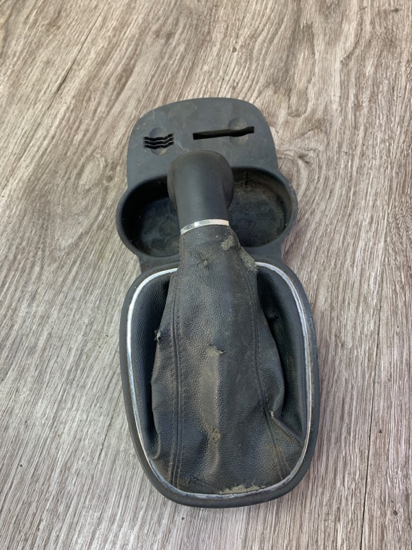 Ручка КПП Opel Corsa D