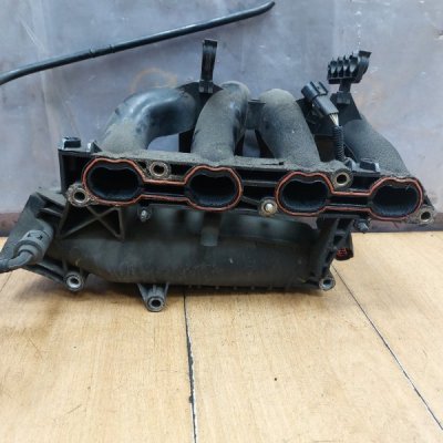 Коллектор впускной Ford Focus 1 2003 FYDB - изображение 1