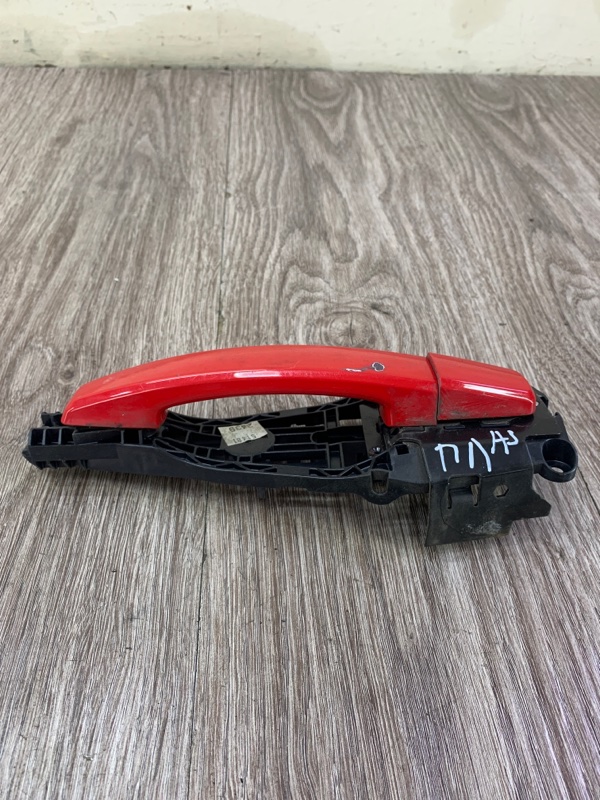 Ручка двери внешняя Opel Astra J Перед. Лев.