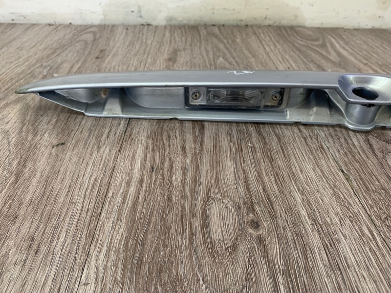Молдинг крышки багажника Opel Zafira A 2000-2005 минивэн