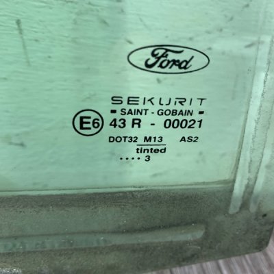 Стекло Ford Mondeo 2003 универсал Задн. Прав. - изображение 2