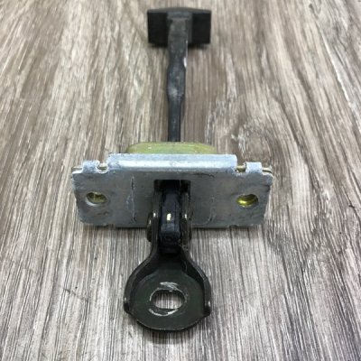 Ограничитель двери Mazda 3 2006 хетчбэк 5-ти дв. Задн. Лев. - изображение 5