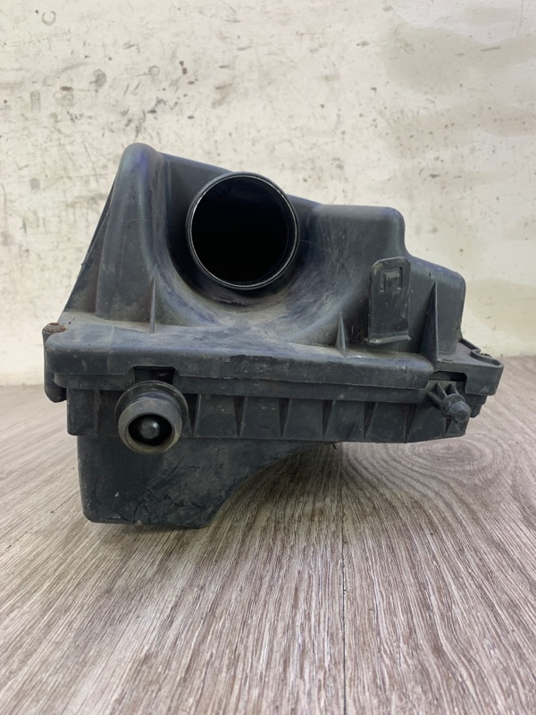 Корпус воздушного фильтра Opel Zafira B 2004-2015 Z16XE1
