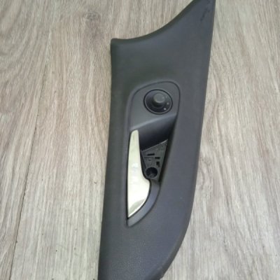 Ручка двери внутренняя Opel Meriva B 2011 минивэн Перед. Прав. - изображение 1