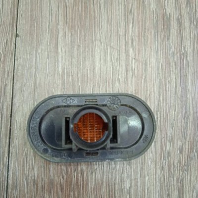 Повторитель поворота Opel Vivaro 2008 минивэн Перед. Лев. - изображение 4