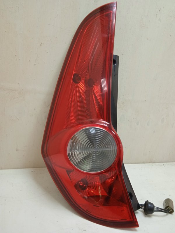 Фонарь Opel Agila B 2014 хетчбэк 5-ти дв. Задн. Лев.