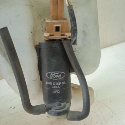 Бачок омывателя Ford Focus 1 2002 FYDA - изображение 6