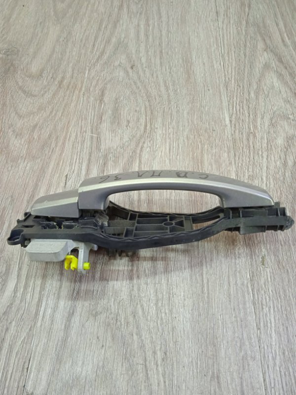 Ручка двери внешняя Opel Corsa D 2012 хетчбэк 5-ти дв. Перед. Лев.