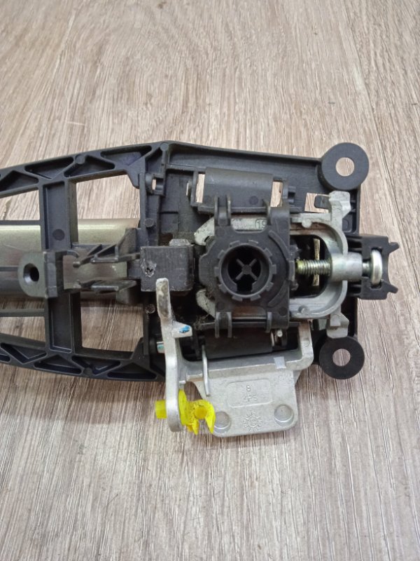 Ручка двери внешняя Opel Corsa D 2012 хетчбэк 5-ти дв. Перед. Лев.
