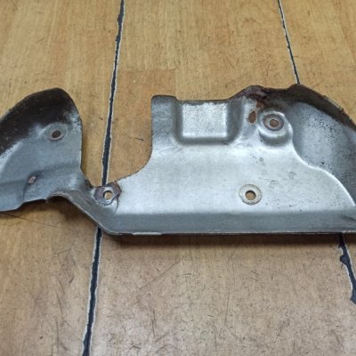 Кожух выпускного коллектора Opel Astra H 2004 Z17DTL - изображение 4