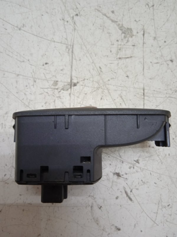 Кнопка стеклоподъемника Opel Corsa D 2006-2010 Перед. Прав.