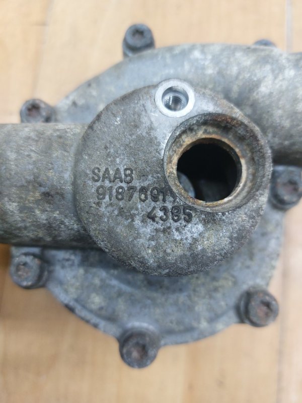 Помпа Saab 9-3 2000 B204i