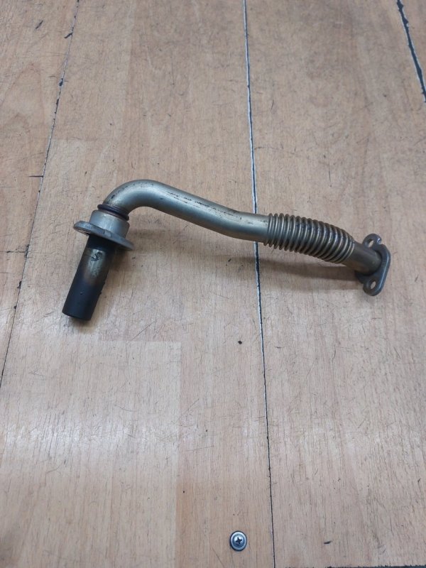 Трубка клапана EGR (ЕГР) Volkswagen Golf 5 2005 BLF