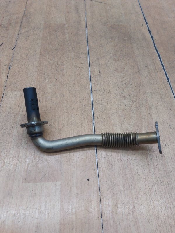 Трубка клапана EGR (ЕГР) Volkswagen Golf 5 2005 BLF