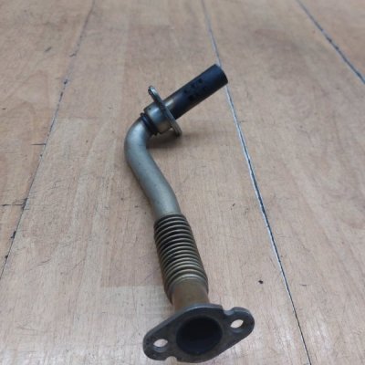 Трубка клапана EGR (ЕГР) Volkswagen Golf 5 2005 BLF - изображение 2