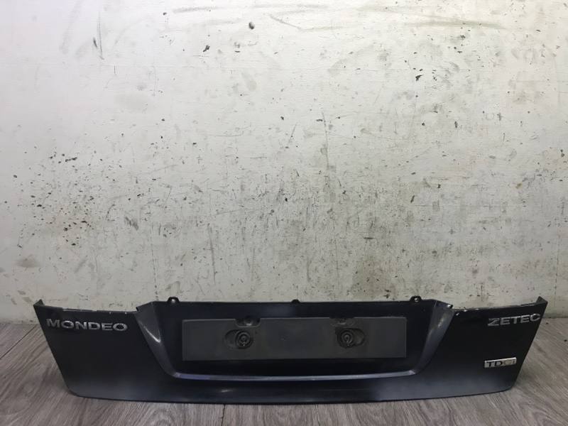 Накладка на крышку багажника Ford Mondeo 2009 хетчбэк 5-ти дв. Задн.