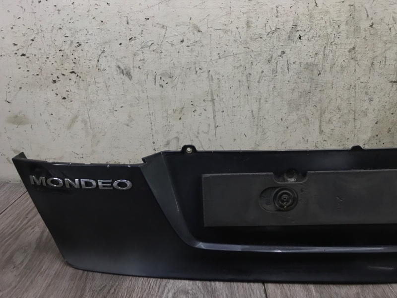Накладка на крышку багажника Ford Mondeo 2009 хетчбэк 5-ти дв. Задн.
